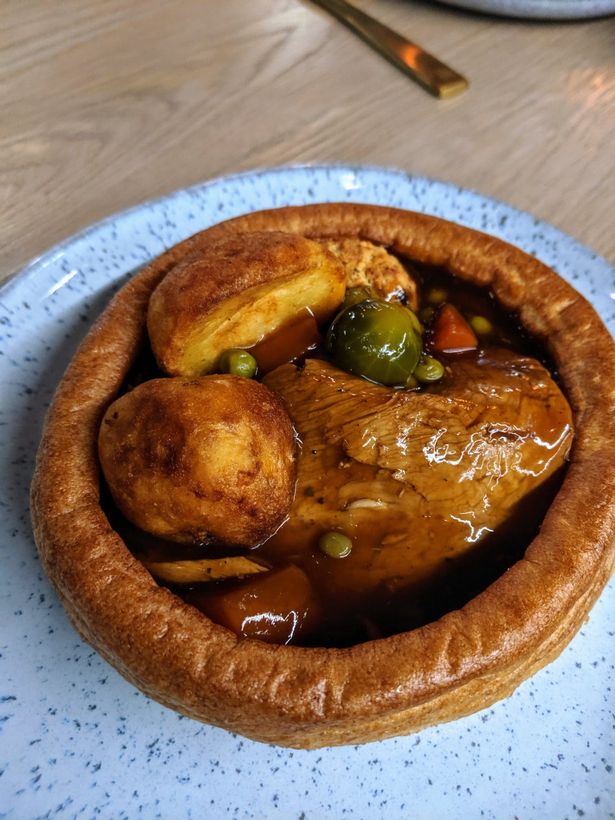 0 iceland roast dinner in a Yorkshire pudding